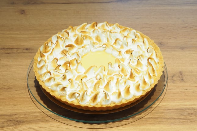 Tarta z lemon curd i bezą szwajcarską
